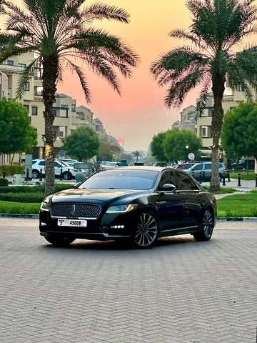 صورة 2 لـ 2019 Lincoln CONTINENTAL