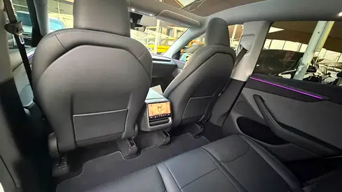 2026 Tesla MODEL Y — миниатюра 16