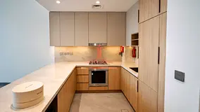 JGE 1 view | Spacious | Modern | Kitchen appliances