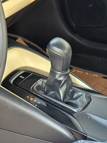 Toyota Corolla XLE, миниатюра 17
