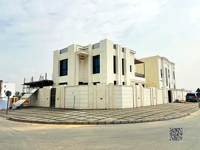 A distinctive villa for sale on a corner lot with two street frontages, close to all services and p