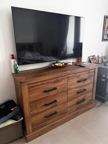 Wooden 6 Drawer Dresser with Mirror