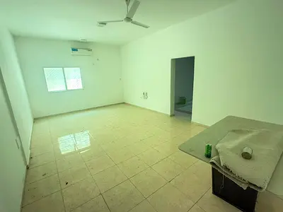 Raised ground floor | Air conditioning | Upscale location | Maintenance and cleaning covered by the