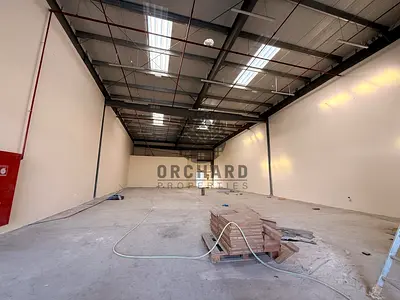 WONDERFUL/ 3000 SQFT AVAILABLE FOR STORAGE