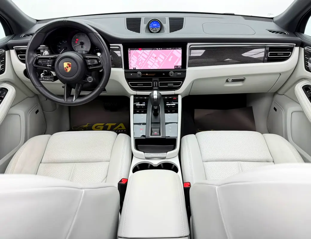 Porsche Macan 2024