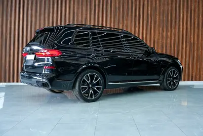 2022 BMW X7 缩略图 6