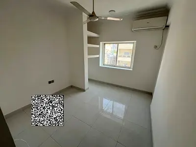 **للإيجار السنوي في النخيل – عجمان** **استوديو مميز بمطبخ منفصل** في موقع حيوي قريب من كورنيش عجمان وجميع الخدمات. **مميزات الاستوديو:** * مساحة وا