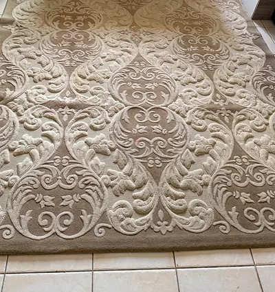 Urgent carpet for sale