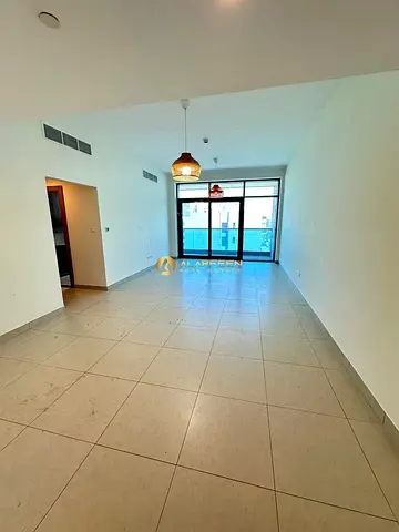 Elegant 2 BR | Spacious Layout | Prime Location