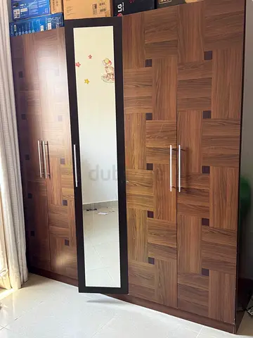 King size bed room set, bed n matress,side tables, wardrobe, dressing table with mirror, side lamps