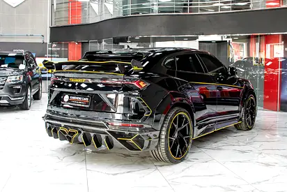 2019 Lamborghini URUS photo 6