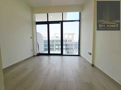 Lowest price | 1 Cheque Only | Ready to Move