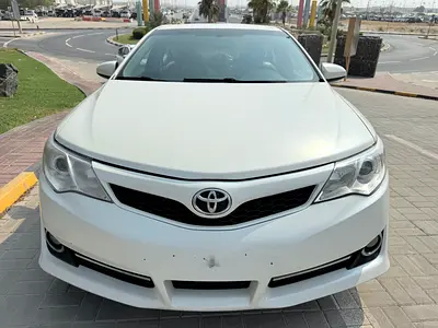 Toyota Camry GLE 2015 GCC Specs - Excellent Condition