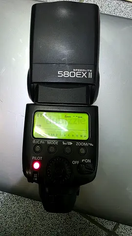 Canon Flash Speedlite 580EX II