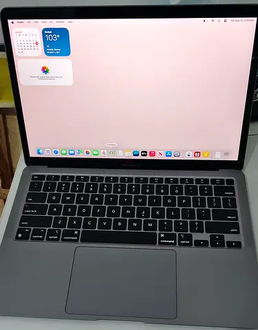 MacBook Air M1, 2020, (Space Gray)