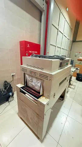 Heat Shrink Packing Machine with Hot Shrink Tunnel | POF / PE / PVC