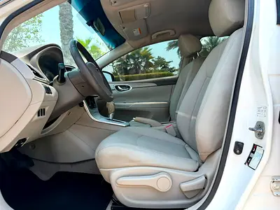 صورة 8 لـ 2013 Nissan SENTRA