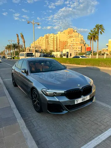 Pristine 2022 BMW 520i M Sport | GCC Specs | Warranty & Service Package