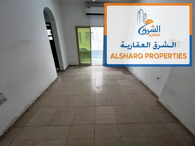 One bedroom and living room for annual rent, large area, comfortable layout, flexible payment options, parking under the building