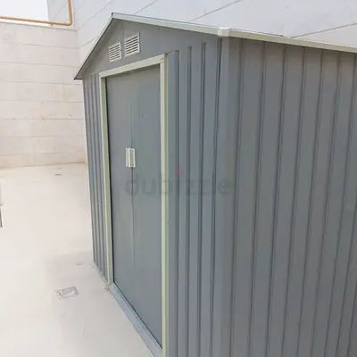 Galvanized storage Shed / Garden Tool Shed - Grey, Good Condition from Ace. 213 x 127 x 195 cm