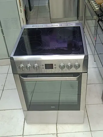 Beko Brand Electric Cooker 4 Burner Latest Model Excellent Condition perfect Working  Size 60 x 60 c