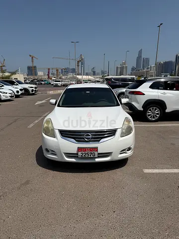 Nissan Altima 2011 | GCC Specs | Reliable & Well Maintained