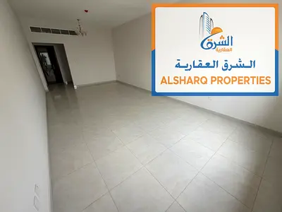 غرفتان وصالة على كورنيش عجمان، غرفتان ماستر، 3 حمامات، بلكونة بإطلالة بحرية، مساحة واسعة، تكييف مركزي، باركن مجاني وصيانة على المالك