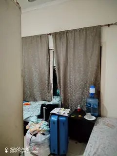 Ladies bedspaces available in Ewans Residency near to Al Maya Supermarket