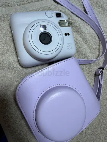 Fujifilm Instax Mini 12 White Instant Camera with Lilac Carry Case