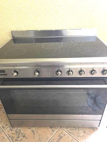 Smeg Stainless Steel 90cm Electric cooker with Large Oven - Good Condition
