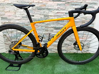 Scott Addict 10 (2025) | CarbonSouq