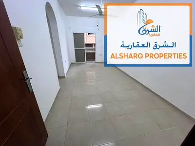 شقة غرفة وصالة في ثاني صف من كورنيش عجمان، بمساحة كبيرة وتقسيمات ممتازة، في موقع مميز قريب من جميع الخدمات.