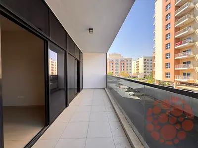 بارك فيو 1 غرفة نوم | شرفة | تصميم مخطط مفتوح