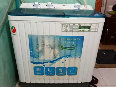 Semi-automatic Twin Tub Washing Machine - Good Working