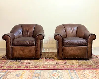 Timothy Oulton Luxury Genuine Vintage Leather Swivel Lounge Chairs — Rare Matching Pair