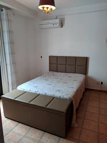 Dark brwon colour 160*200 queen size Bed