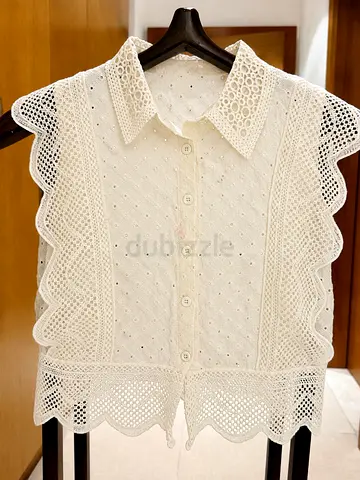 Ivory Lace & Eyelet Blouse – Size M