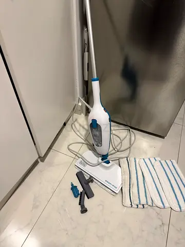 Black&Decker steam mop