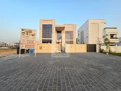 Large villa, no fees, 5 rooms, freehold
