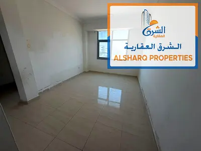 اطلالة بانورامية علي شارع الشيخ عمار _ مساحة كبيرة جدا _ موقع مميز بالقرب من جميع الخدمات وسهل المخرج للشارقة ودبي