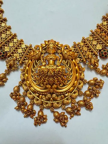 Super deal Traditional Indian Gold-Plated Temple Necklace with Goddess Pendant