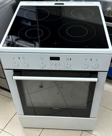 Siemens electric cooker 60cm good condition for sale