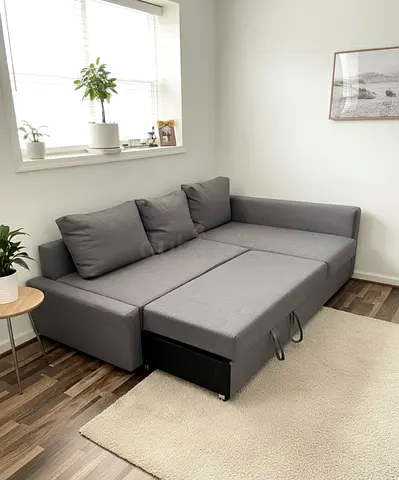 IKea sofa cumbed with storage like new Excellent condition