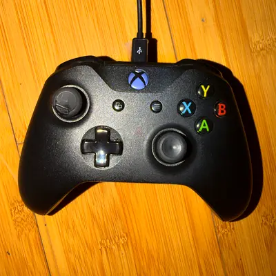 Wired Xbox One controller - very minor drifting  - fair condition