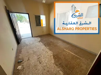 غرفة وصالة بالنعيمية 2 مع رووف كبير وثاني صف من الكورنيش بـ20 ألف.