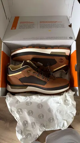 Field Trekker Timberlands for men