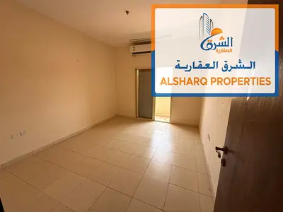 غرفه وصاله 2 بلكونه باطلاله مفتوحه علي الشارع الرئيسي بالروضه 1 عجمان خلف مركز شرطه الحميديه