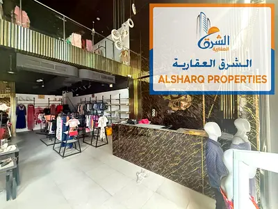 Commercial space - large area suitable for all activities - in a vibrant area - close to all services