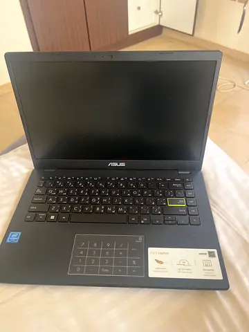 ASUS Laptop with NumberPad and 180 Degree Hinge