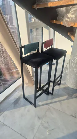 Pair of tall bar stools bar chair with backrest, black frame and velvet seats